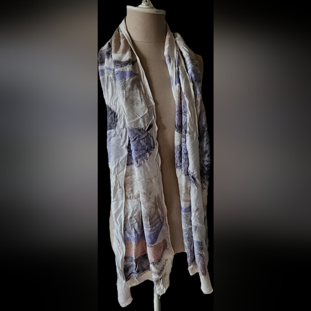 Lightweight Women's Printed Scarf